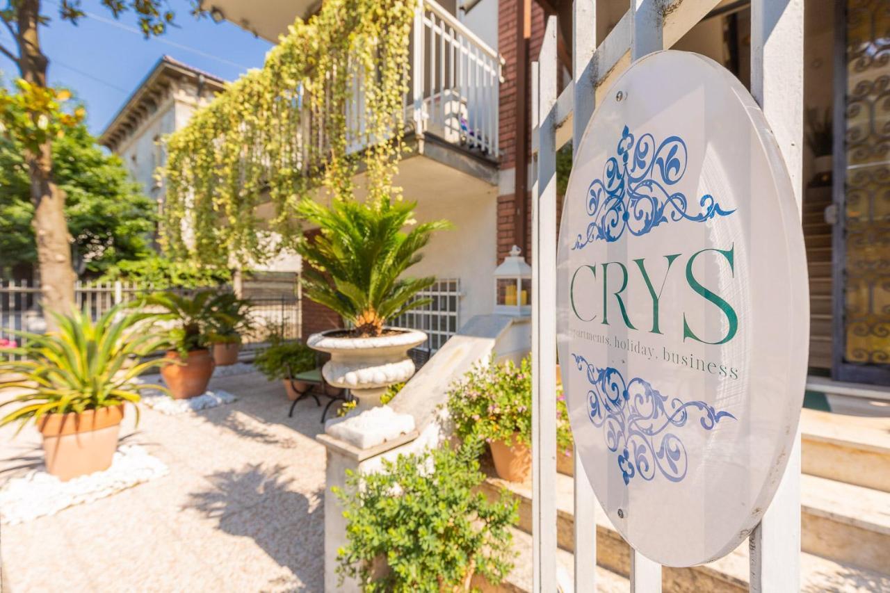 Crys: Apartments, Holiday, Business, Blu Verona Buitenkant foto