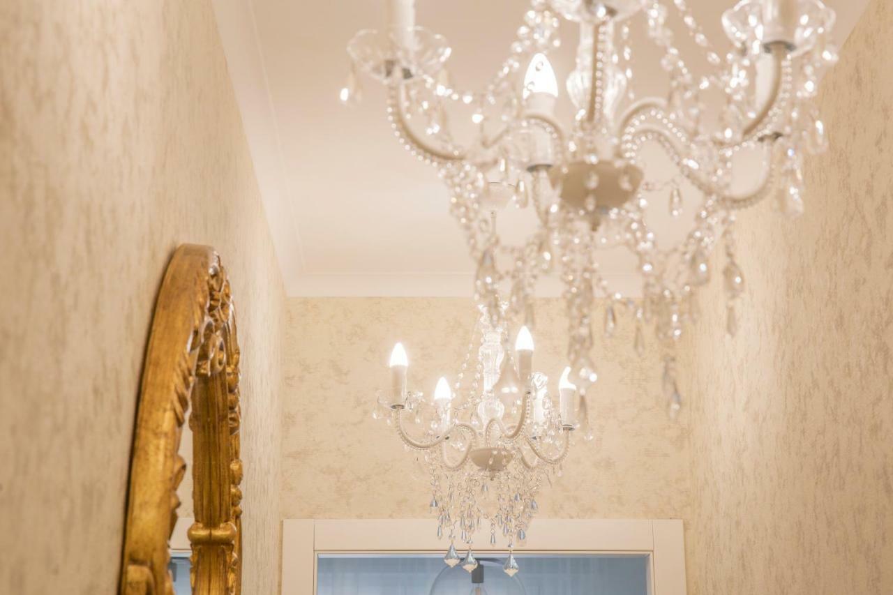 Crys: Apartments, Holiday, Business, Blu Verona Buitenkant foto